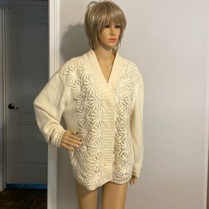 Vintage Capriccio cardigan sweater made in Italy medium / large appliqué flowers
